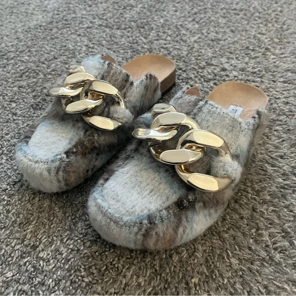 Blue and grey plaid furry slip on clogs with chain detail by steve madden - Picture 6 of 7